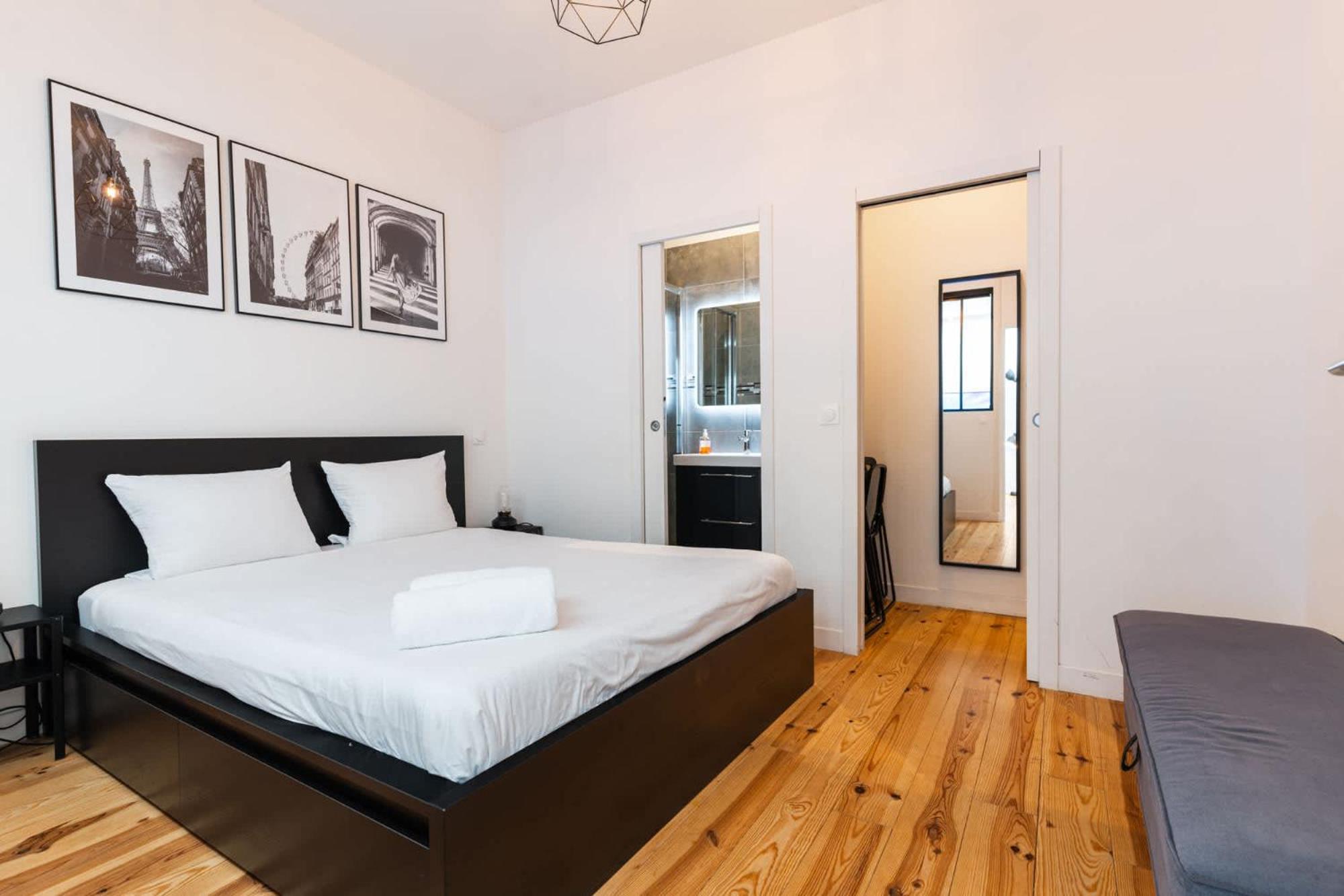 Loft House 3 Bedroom Bastille, Marais Ac By Lcc Agency Parijs